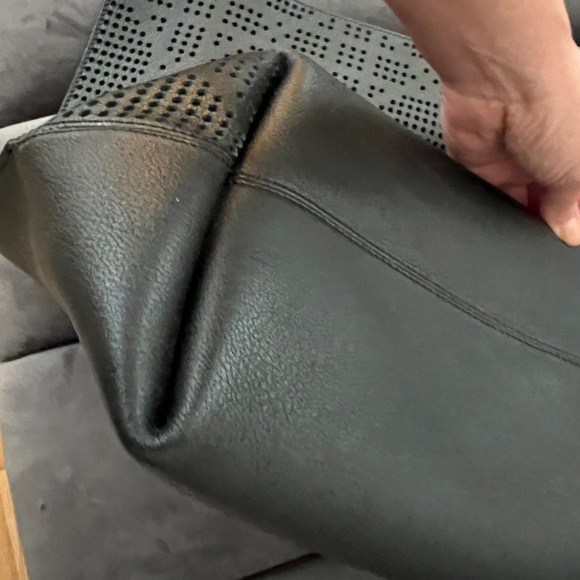 DIOR Perforated Cannage Large Shopping Tote - Picture 5 of 16